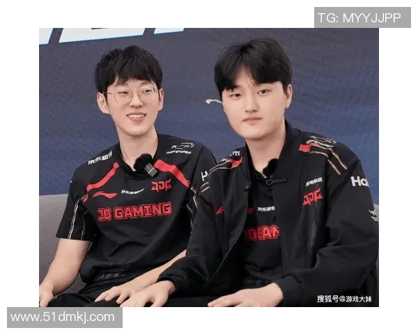 深入分析JDG战队在DOTA2赛事中的运营策略与战术布局实时新闻